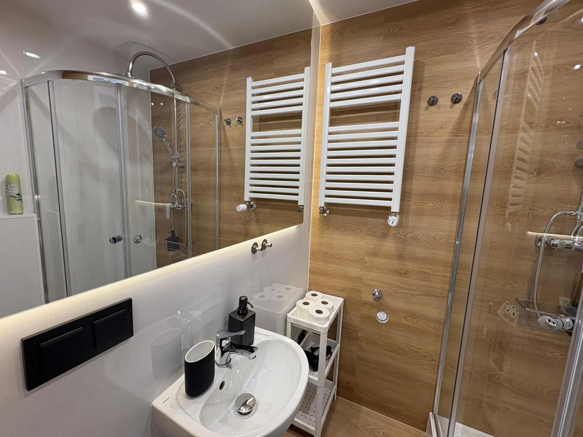 Stylowe Apartamenty W Centrum Breslau Exterior foto